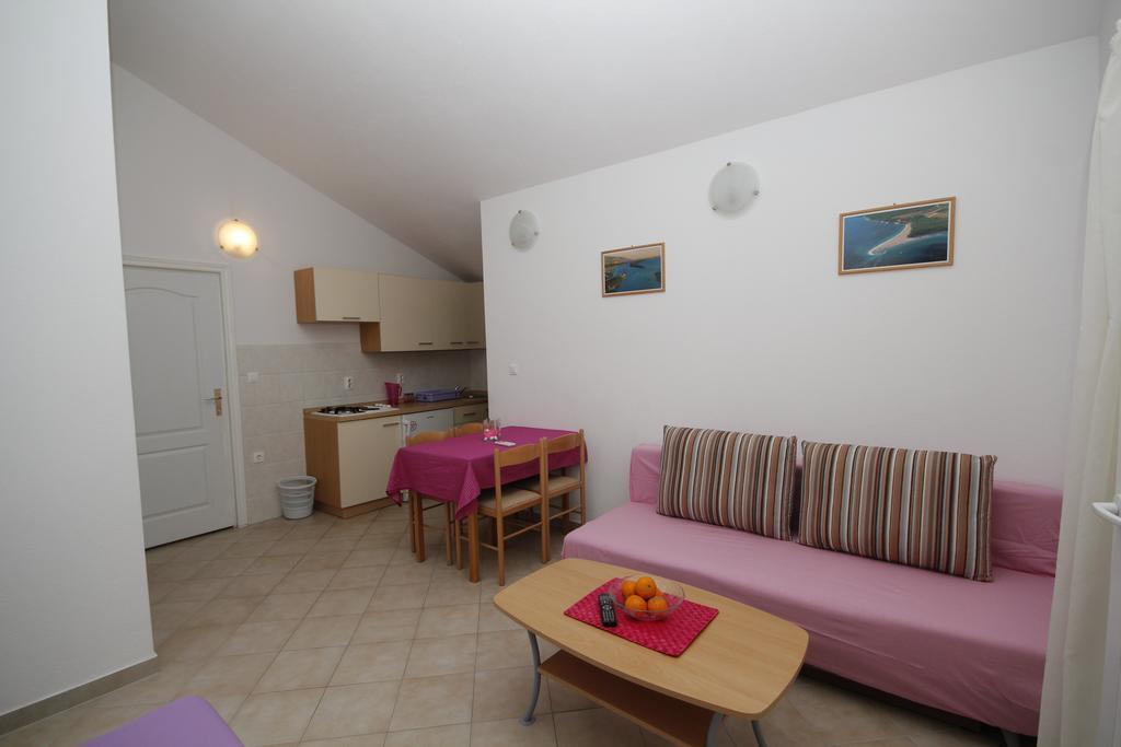Apartments Adriatika Makarska Kamer foto