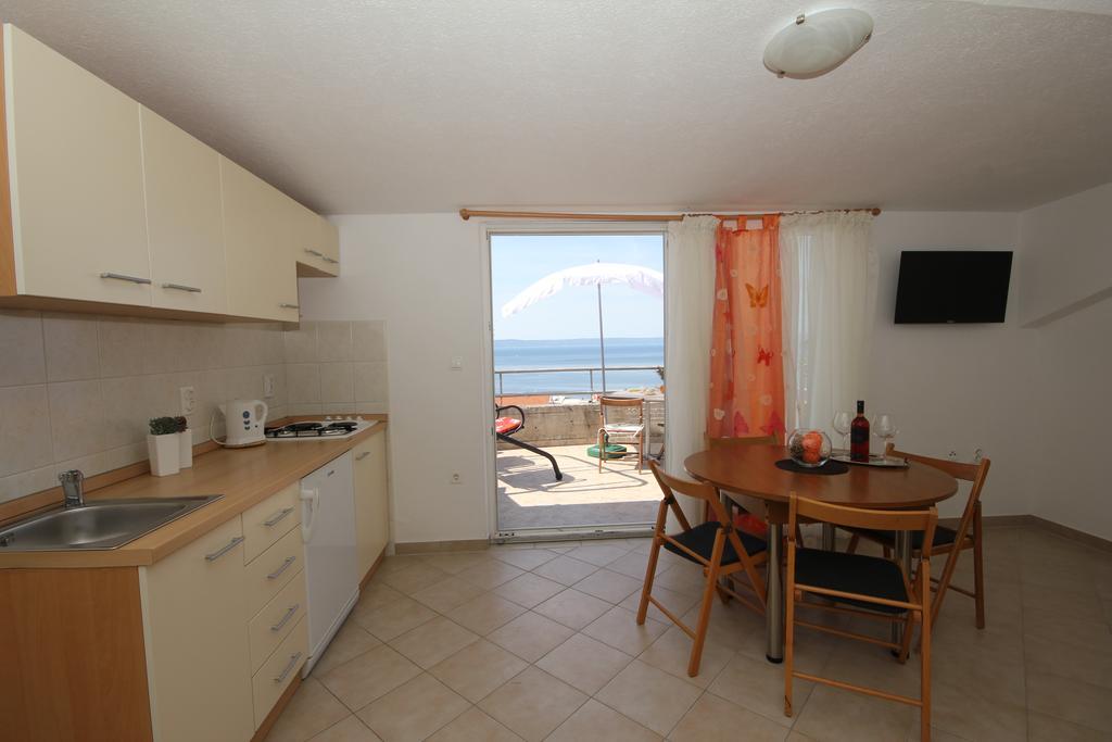 Apartments Adriatika Makarska Kamer foto